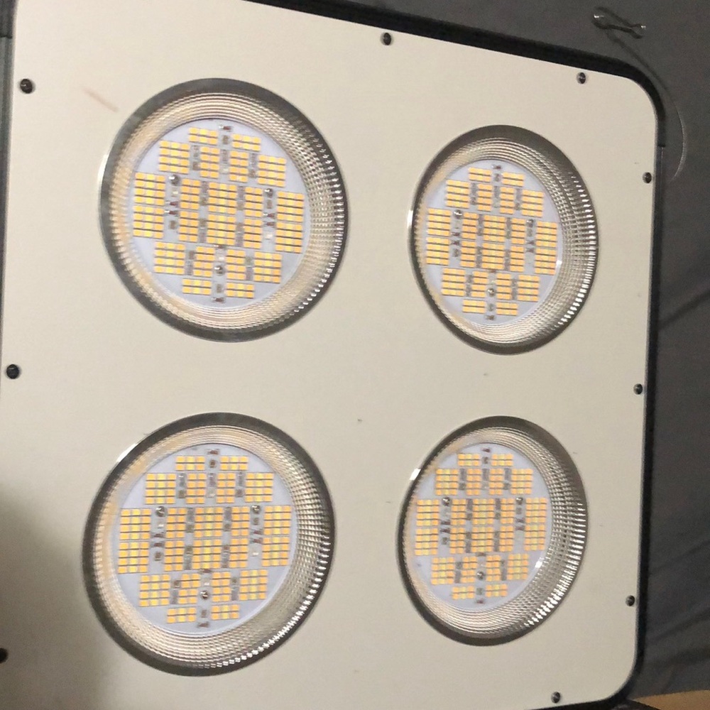 HTG Supply 4.0 360w Full Spectrum LED Grow Light